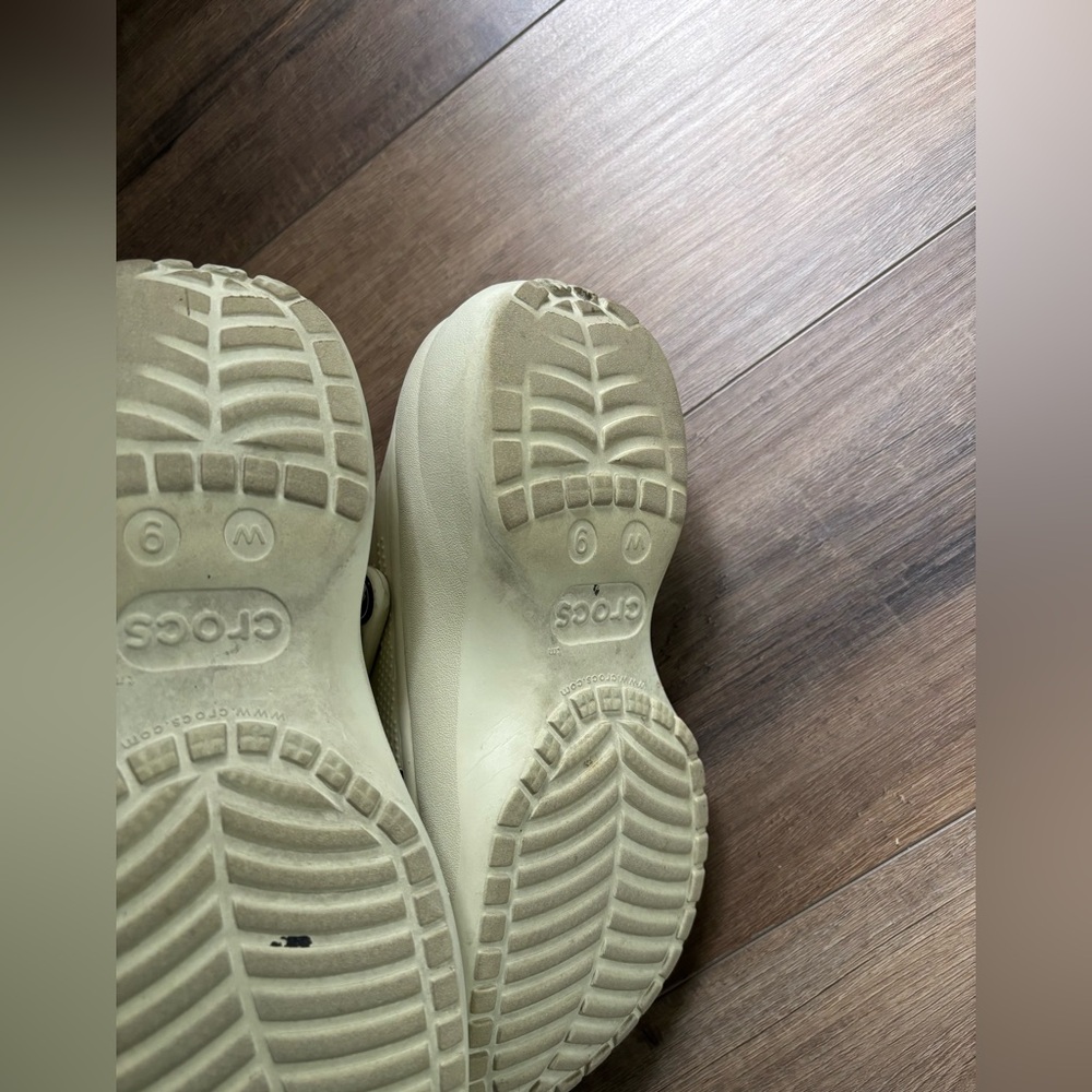 Platform Crocs - image 3